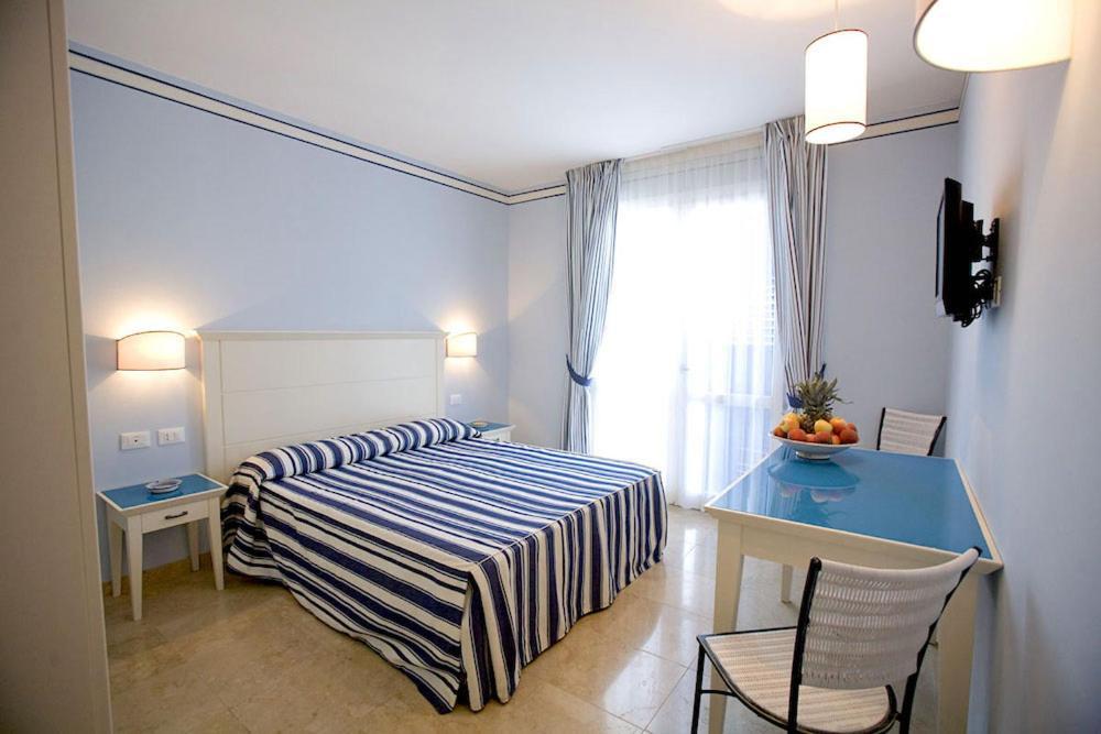 Resort Cala La Luna Favignana Exterior foto