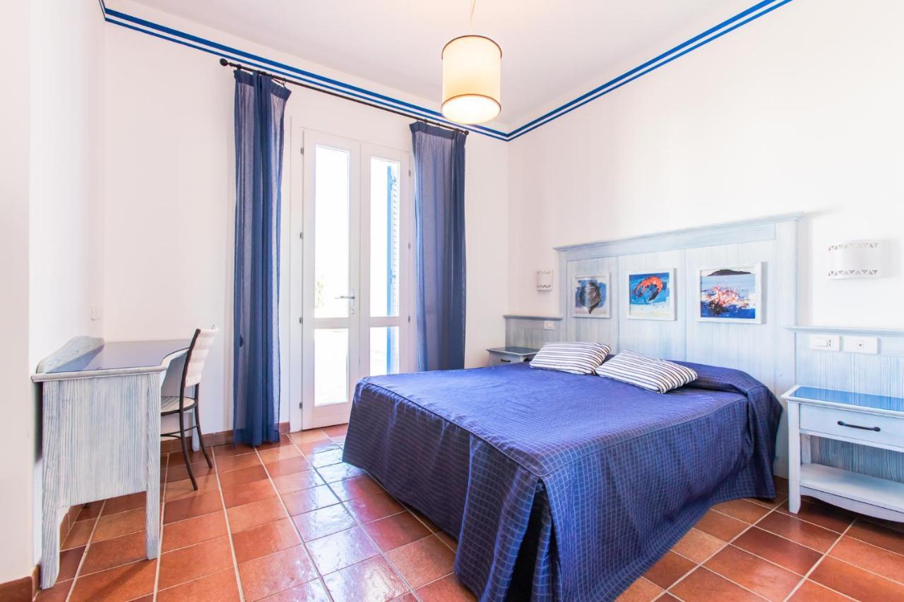 Resort Cala La Luna Favignana Exterior foto