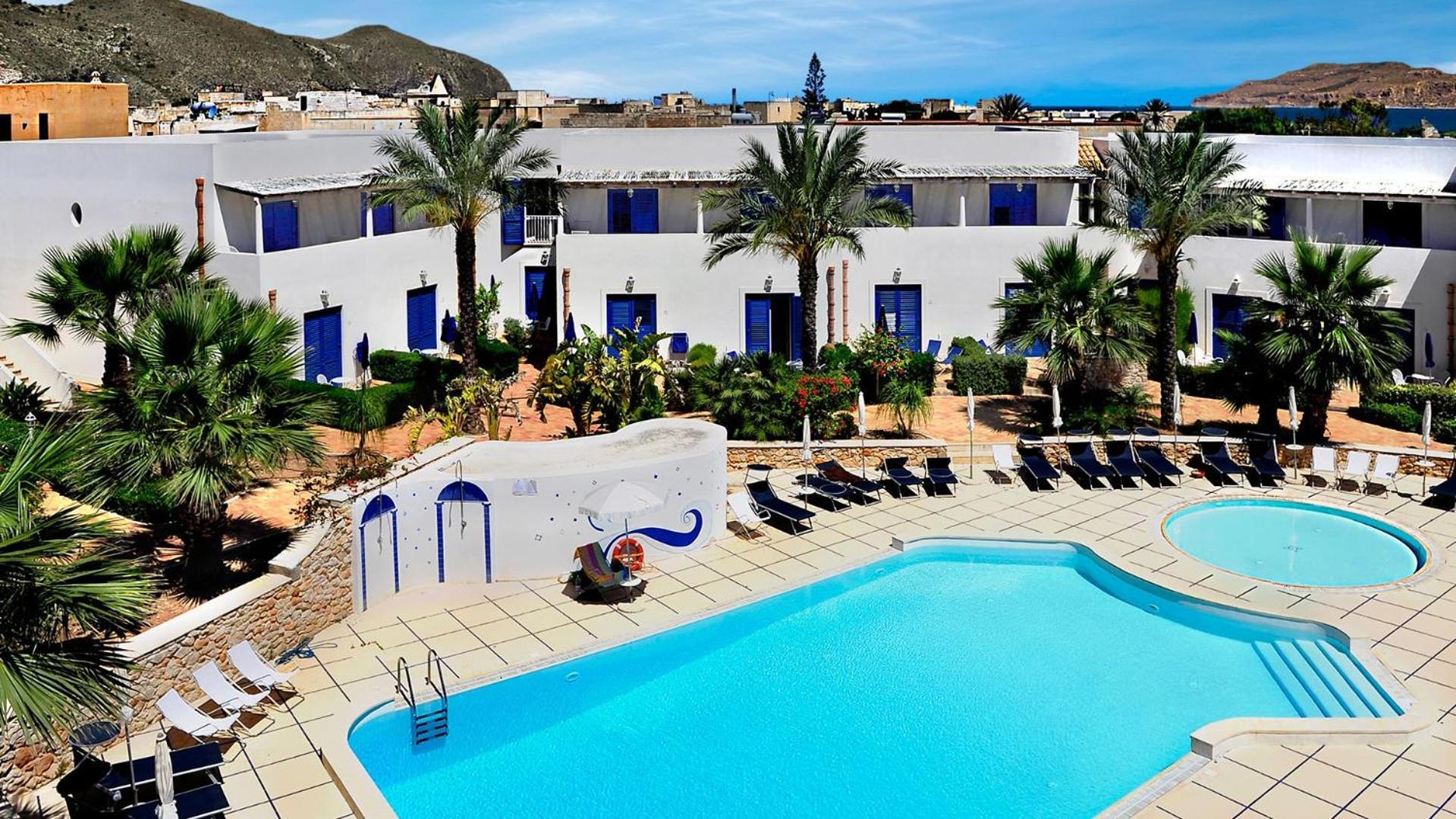 Resort Cala La Luna Favignana Exterior foto